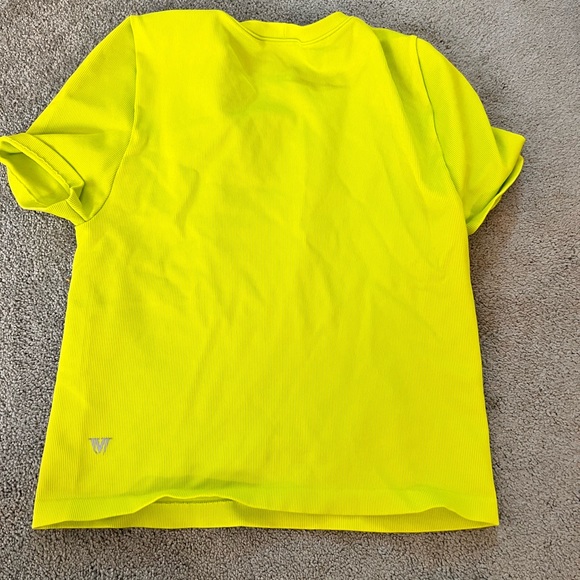 IVL Collective Lime ribbed Crop tee medium - Picture 4 of 4